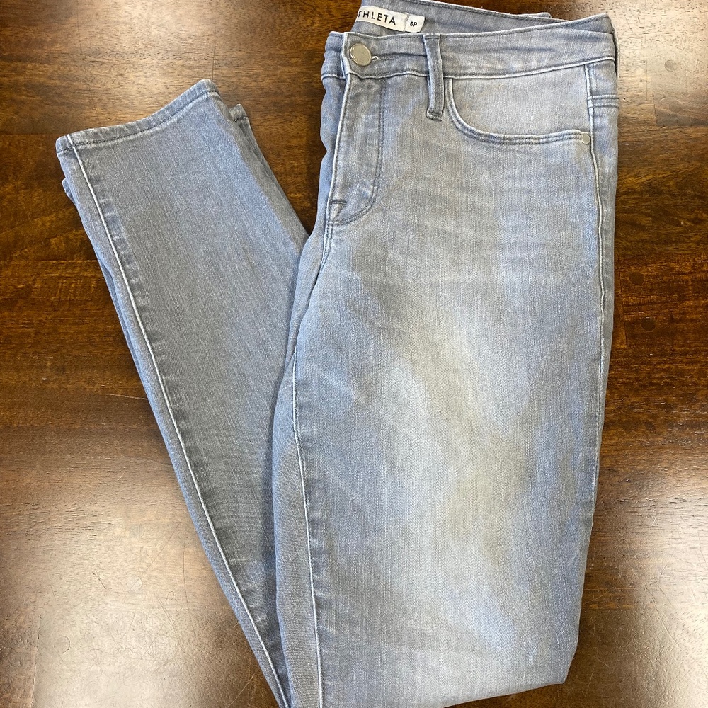 Athleta Sculptek Jeans, Gray Wash, Size 6P
